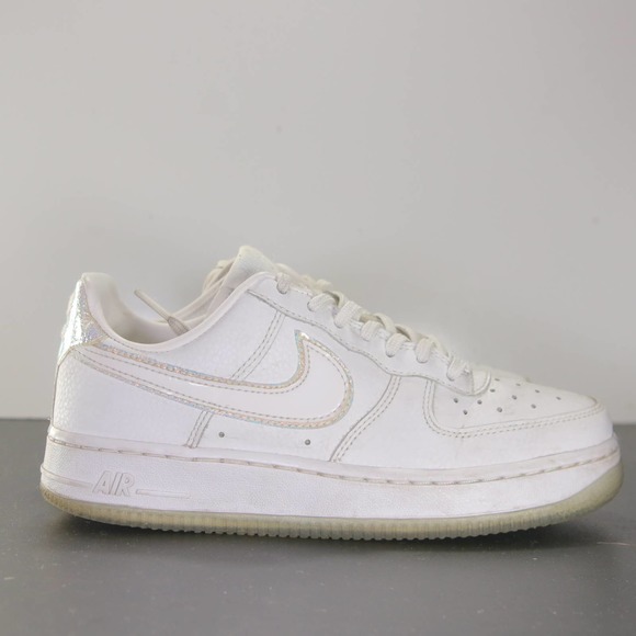 Nike Shoes - Nike Af1 Air Force 1 Low White Women's Sneakers 003960 Size 6Womens/4.5Youth